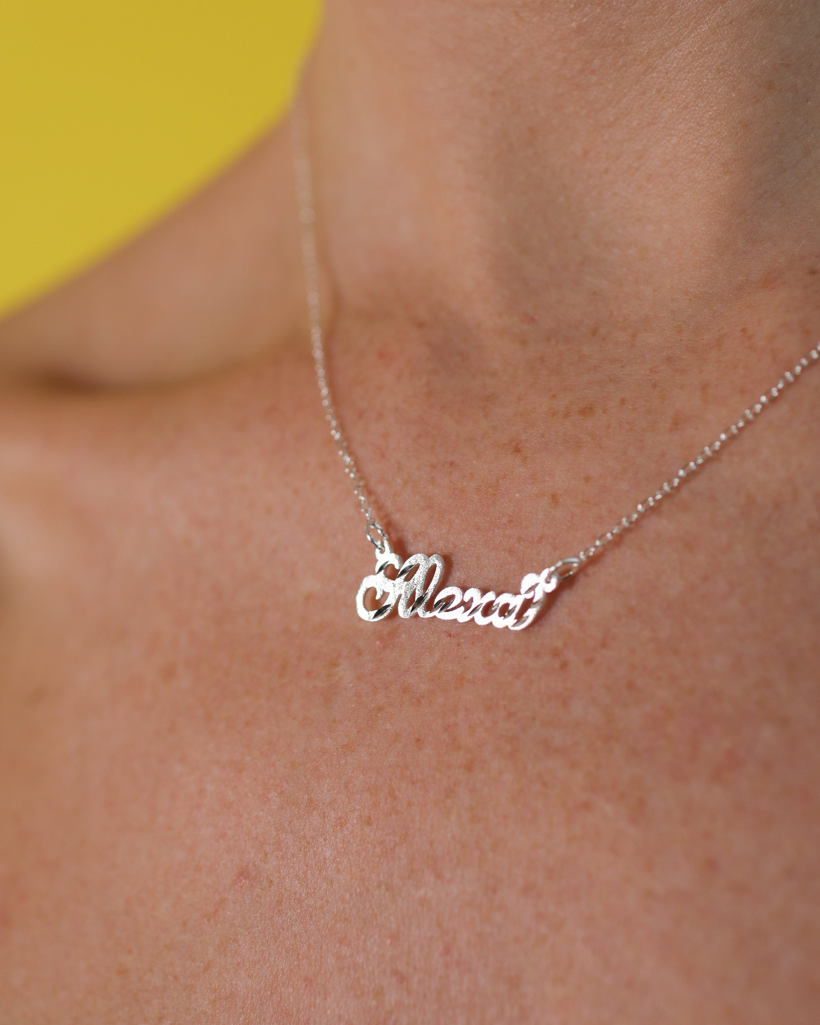 Flowy Name Necklace
